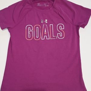 Girls under armour shirt